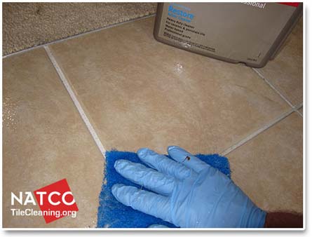 cleaning ceramic tiles with acidic cleaner